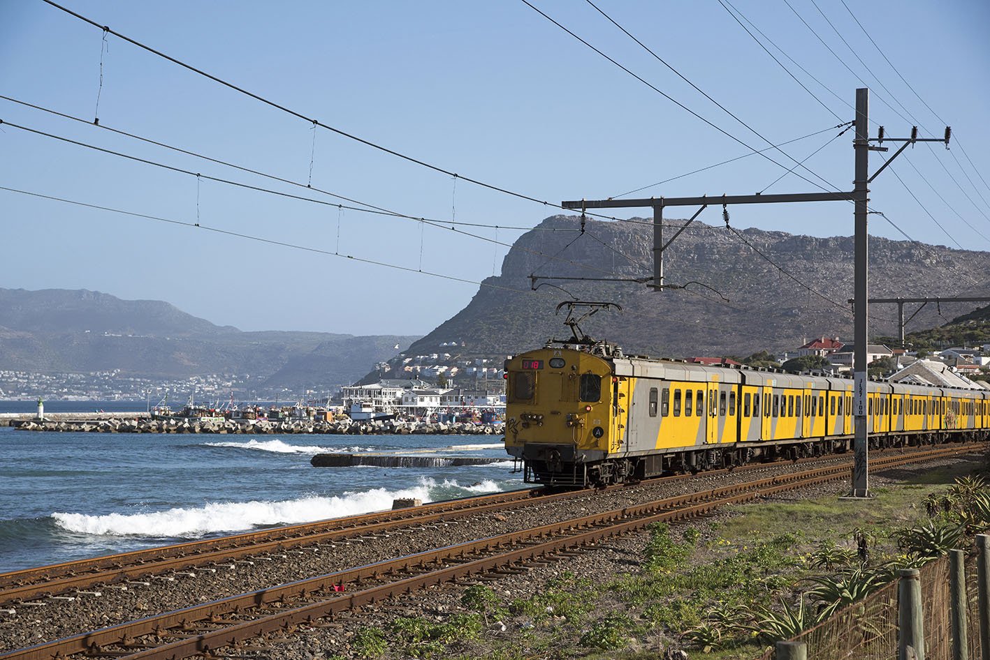 Getting around Cape Town – Transit options - Cape Town South Africa ...
